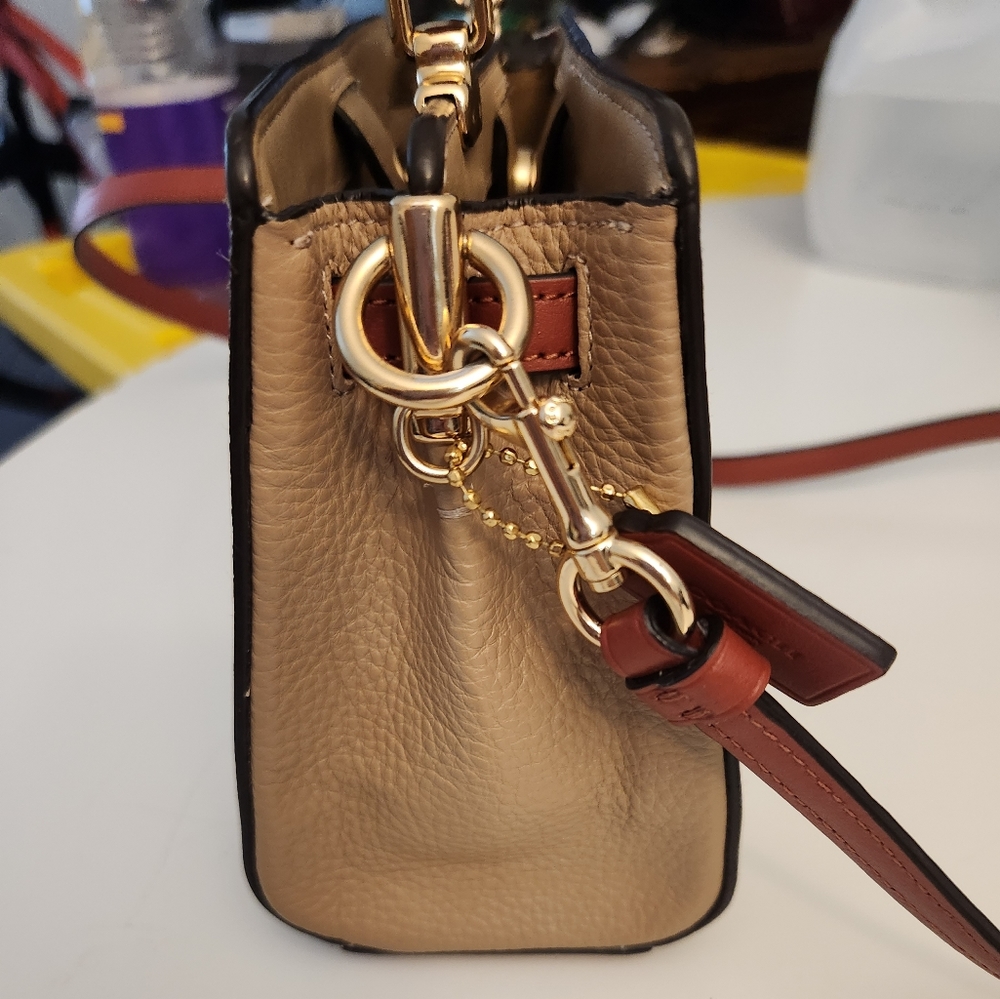 Bag - Picture 2 of 2